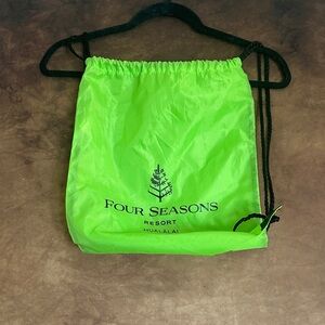Four Seasons Reaort Hualalai Hawaii Green Drawstring Bag